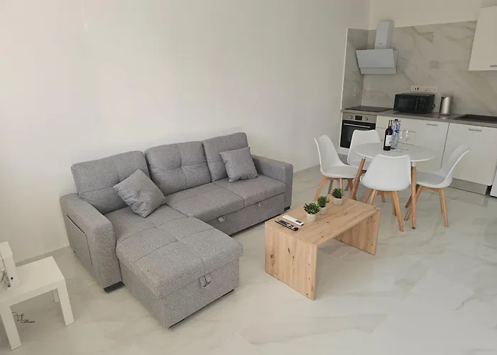 Apartment Shiamis Modern House *